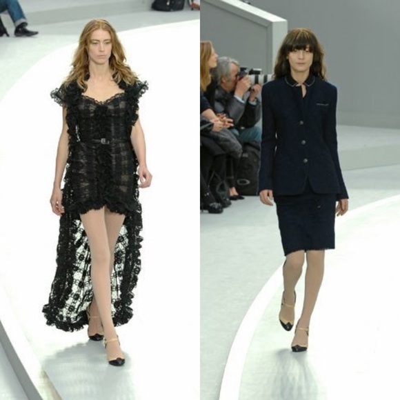 Chanel Runway Two Tone Black Beige Mary Jane Heels - Picture 17 of 17